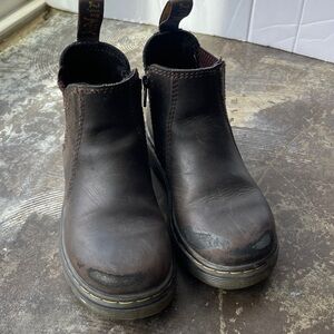 Dr Martens 2976 Chelsea boots